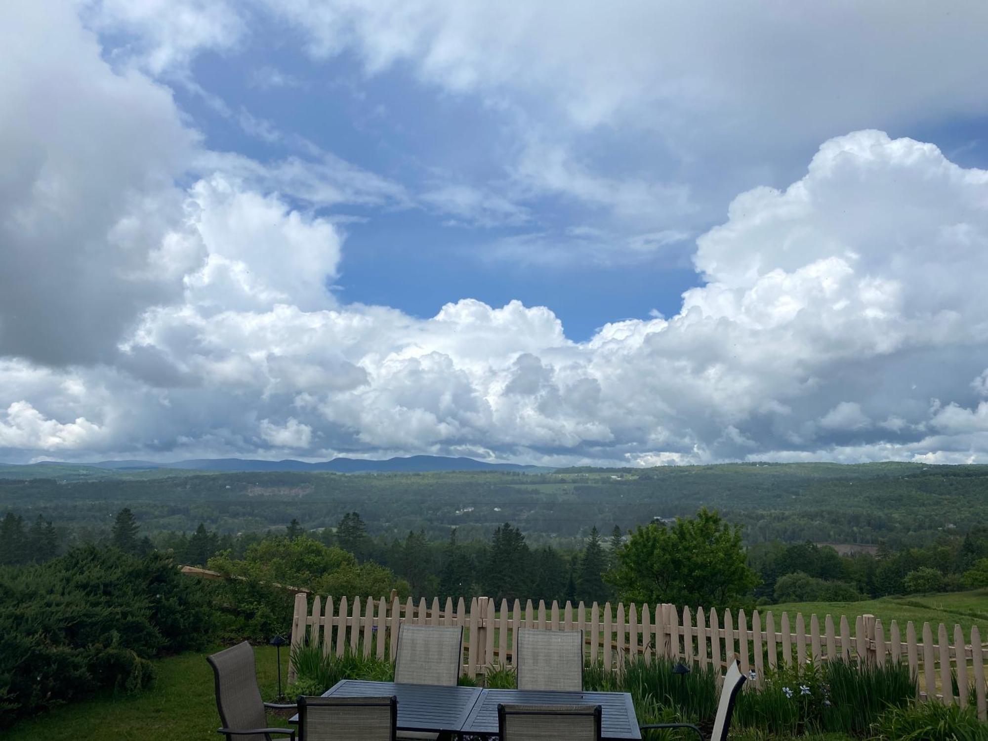 The Wildflower Inn Lyndonville Екстериор снимка