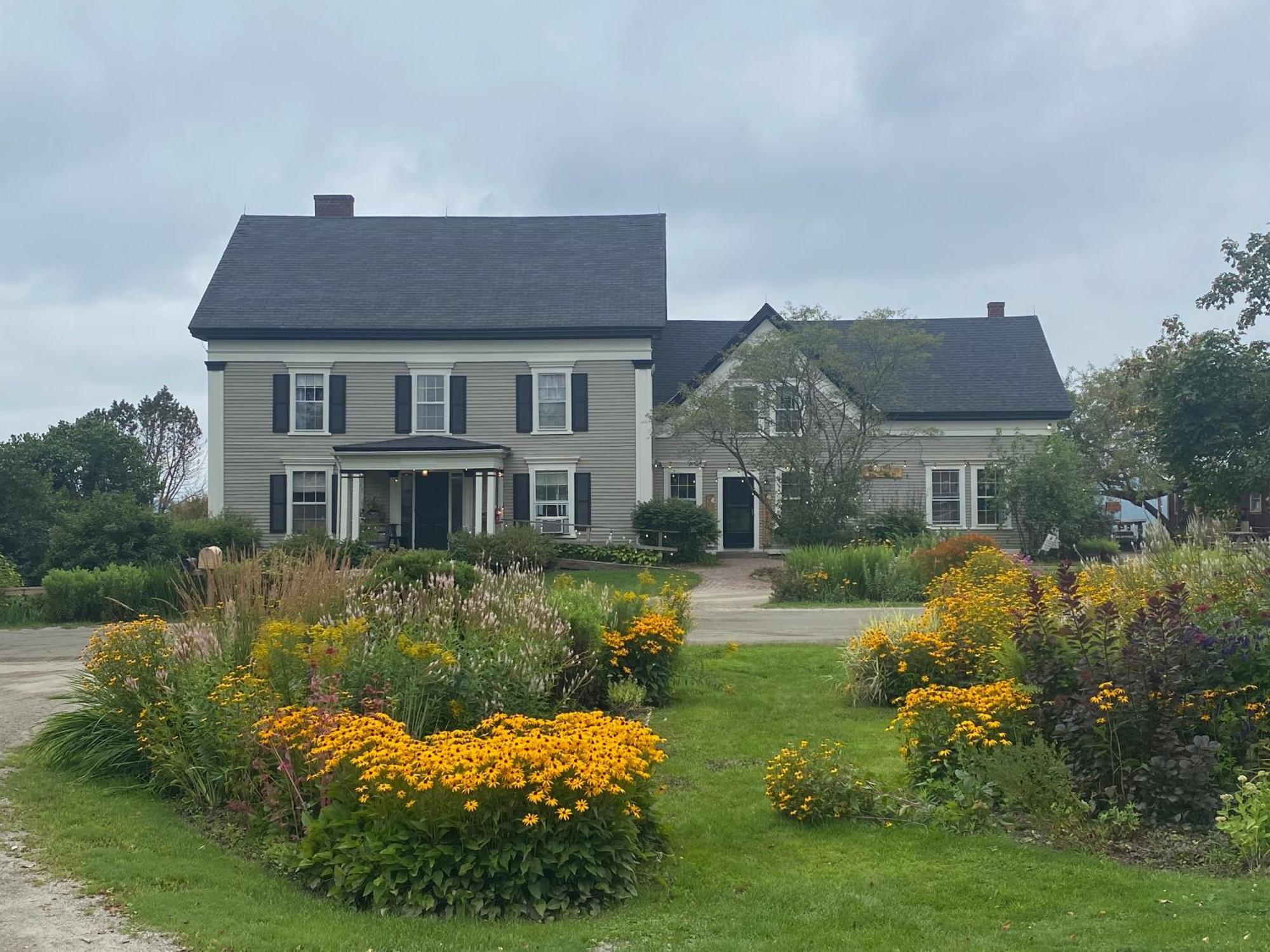The Wildflower Inn Lyndonville Екстериор снимка